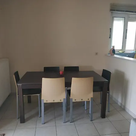 Apartment Lechaion Seaview